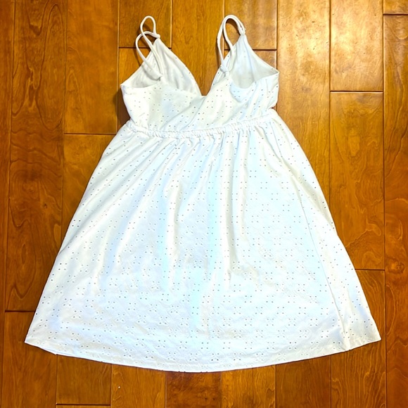 Wild Fable White Eyelet Baby Doll Mini Dress Size M Coastal Cowgirl Resort LWD - Picture 6 of 7